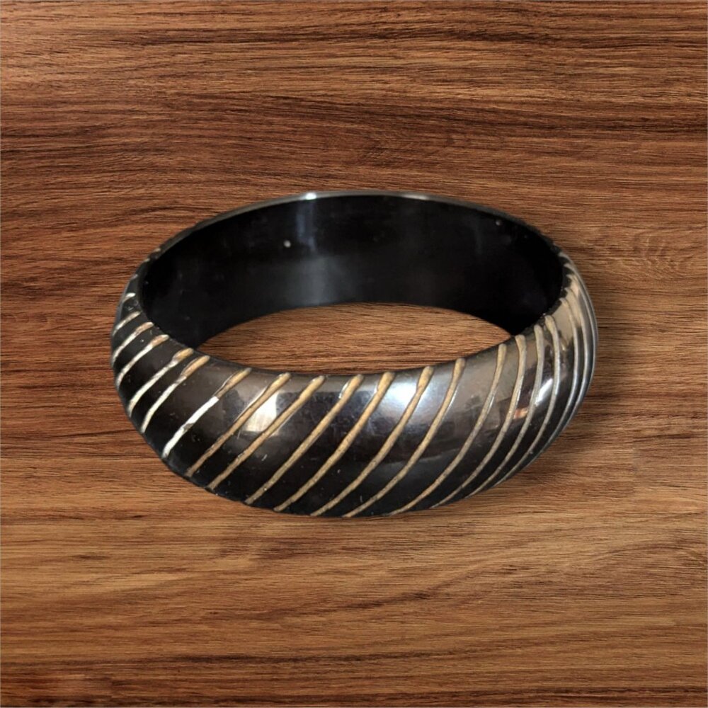 Vintage Carved Black Bakelite Bangle Bracelet 2.5x1" Estate Jewelry Bold Stripes